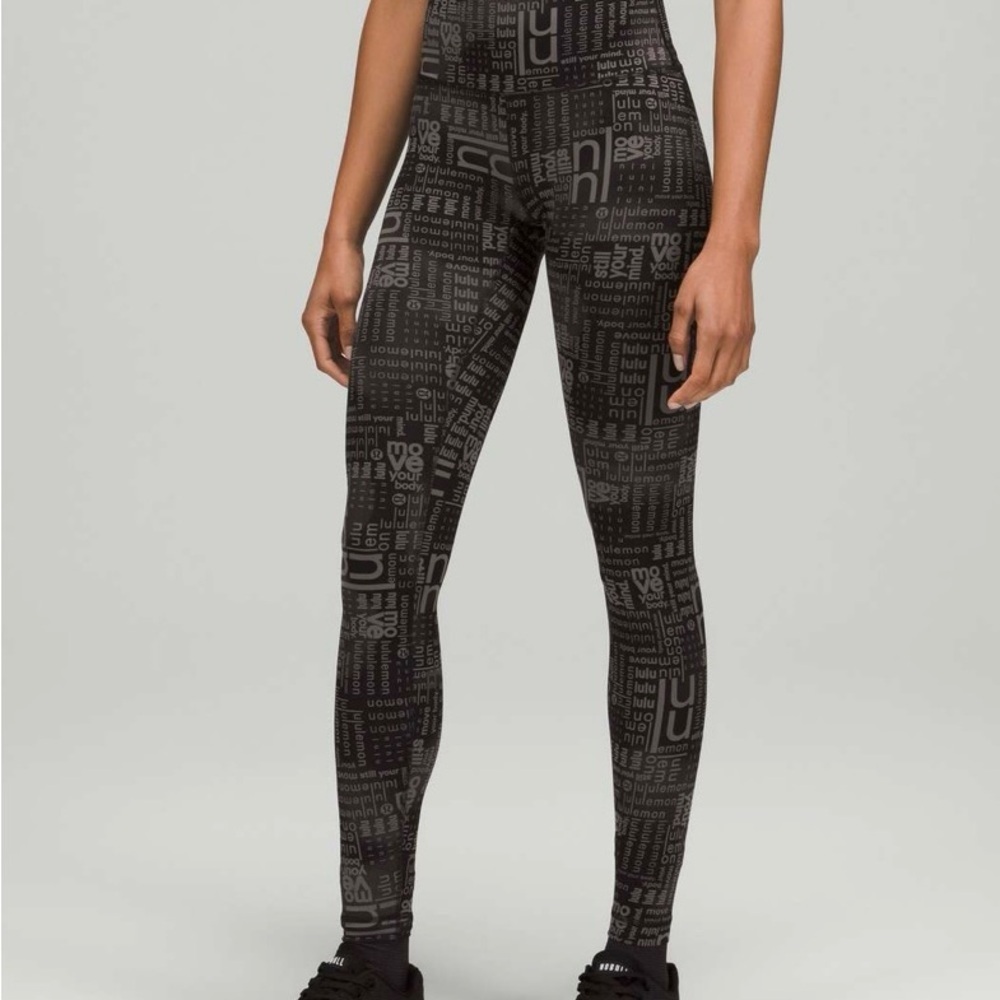 Lululemon Athletica Black Leggings Full-Length Stretch - Picture 3 of 4
